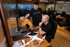 Freefly розширюється в Північну Америку з отриманням схвалення FAA LAANC