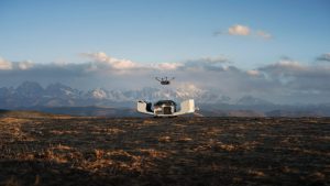DJI Представляє Dock 3: Трансформація технології ‘дрон у коробці’ з інтеграцією в транспортні засоби